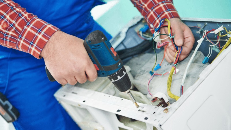 Bergama LG LG çamaşır makinesi kart tamiri – Su almama arızası orijinal parça ile giderildi. - Teknik servis örneği
